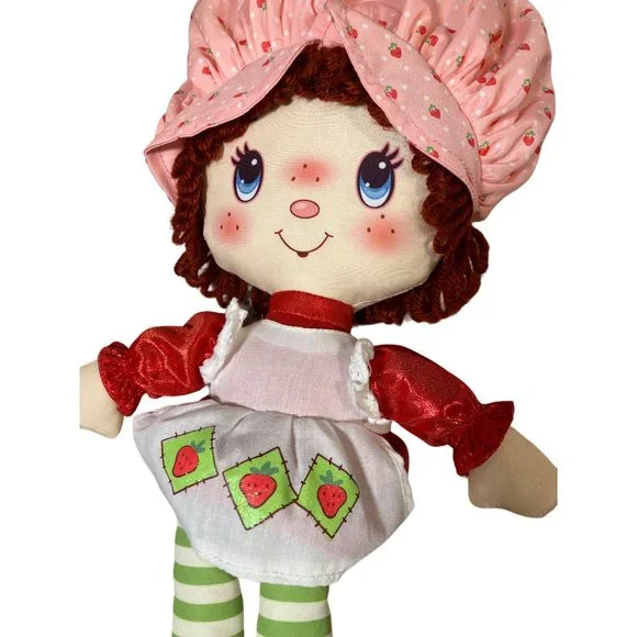 Strawberry Shortcake Plush Stuffed Doll 2019 - Picture 11 of 11